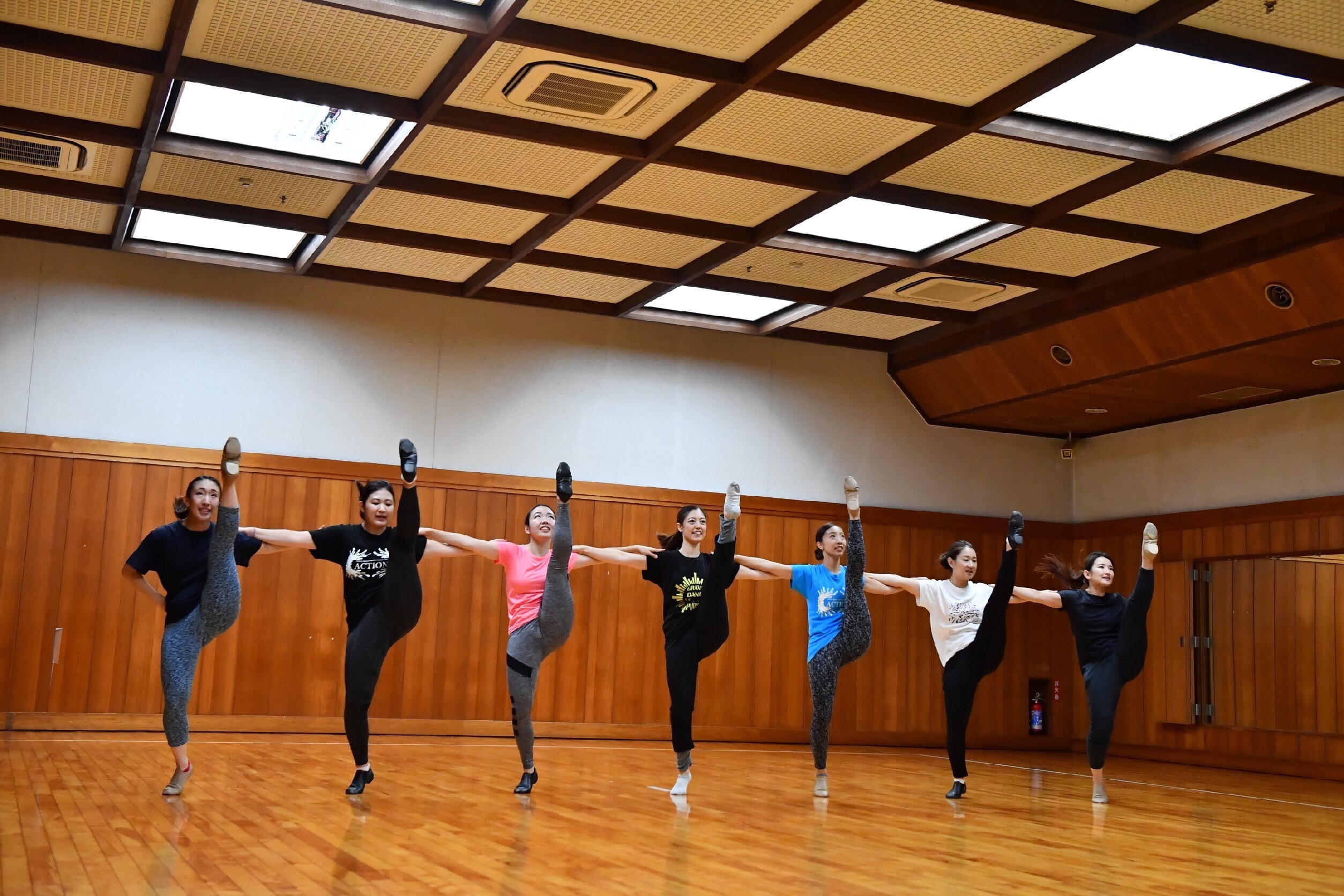 ラインダンス チアダンスの４つのジャンル その４ Gravis 神奈川 東京で人気のチア キッズチアダンススクール