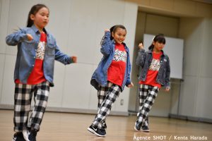 キッズダンスのデニムコーデまとめ Gravis 神奈川 東京で人気のチア キッズチアダンススクール